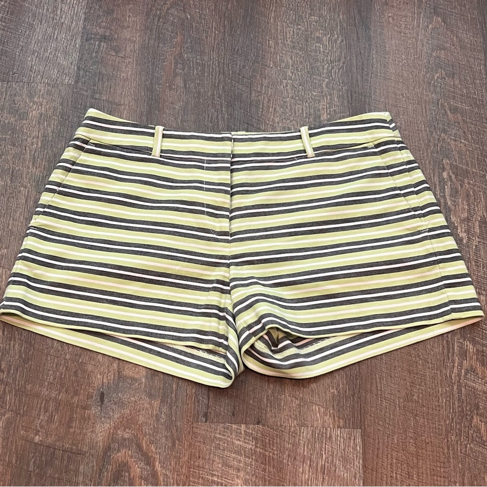 MICHAEL Michael Kors Green blue white striped shorts pristine 3” inseam size 4